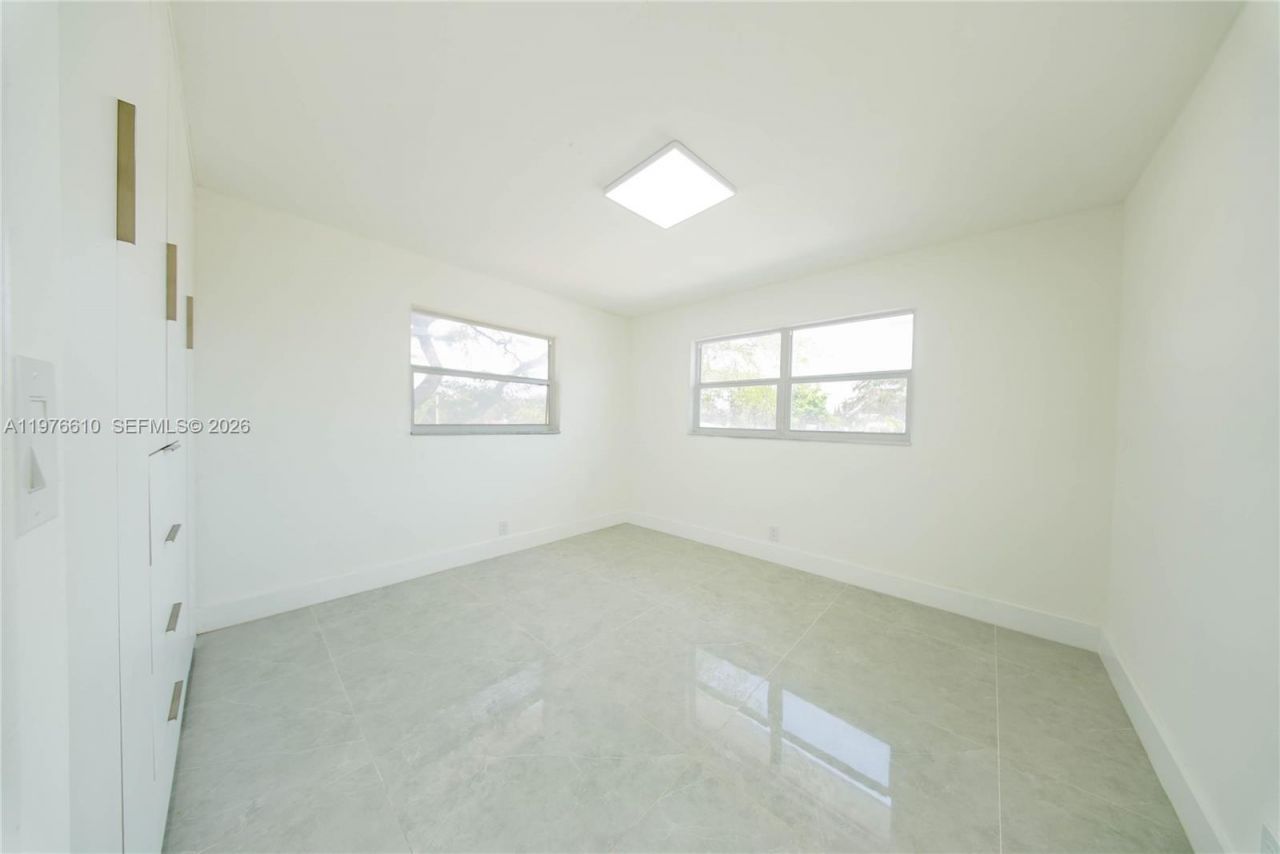 2458 Polk St , Unit 201, Hollywood, FL 33020 Photo
