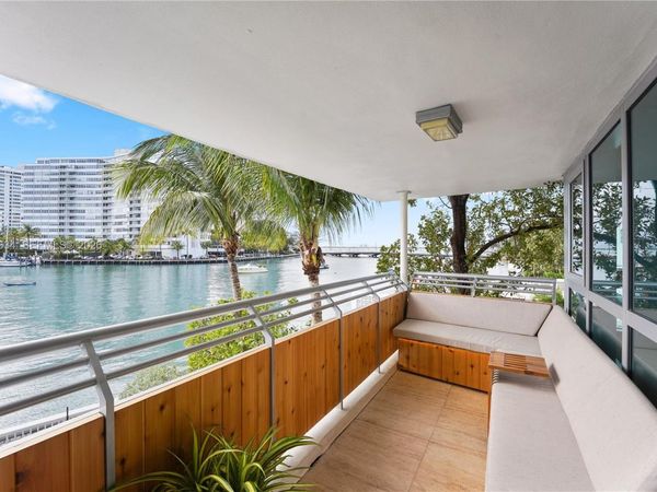 1491 Lincoln Ter , Unit 201, Miami Beach, FL 33139