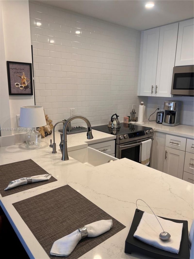 400 N Riverside Dr , Unit 410, Pompano Beach, FL 33062 Photo