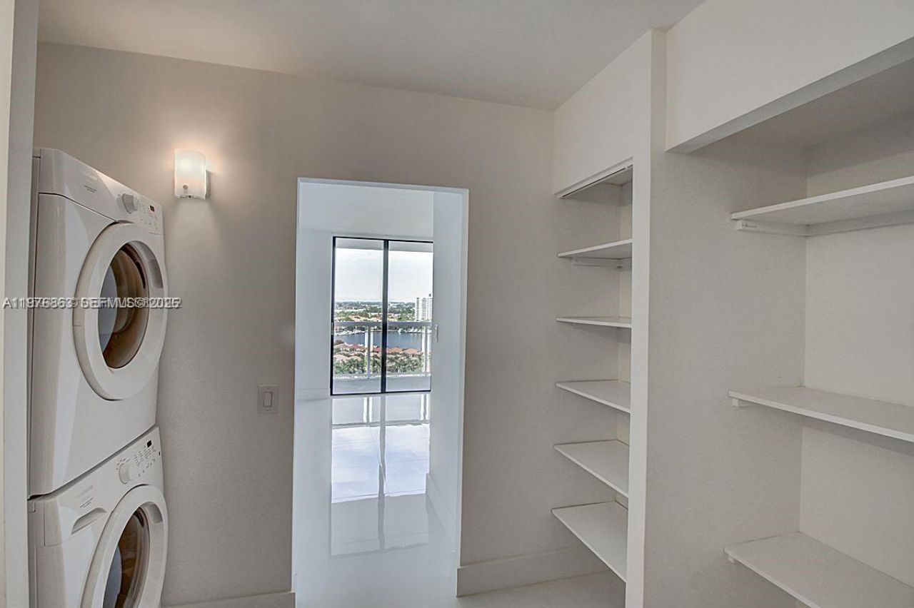 20505 E Country Club Dr , Unit 1931, Aventura, FL 33180 Photo