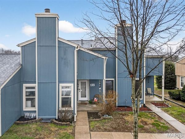 133 Harbor View Drive, Lake St Louis, MO 63367