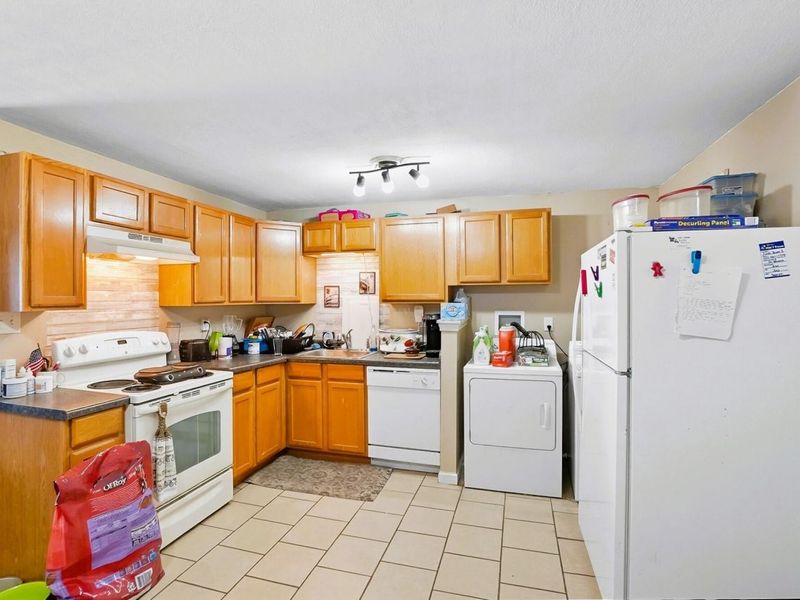 5926 Chambersburg Road, Dayton, OH 45424 Photo 3