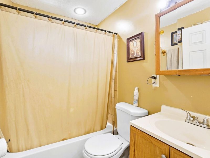 5926 Chambersburg Road, Dayton, OH 45424 Photo 4