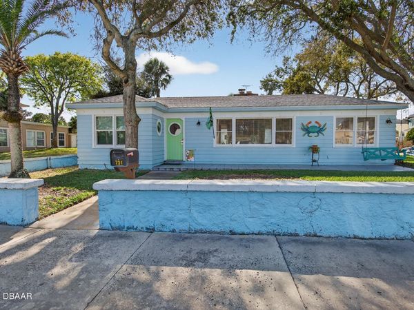 731 N Oleander Avenue, Daytona Beach, FL 32118