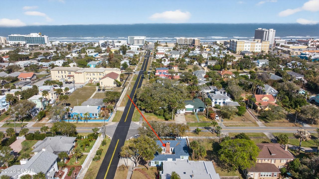 731 N Oleander Avenue, Daytona Beach, FL 32118 Photo