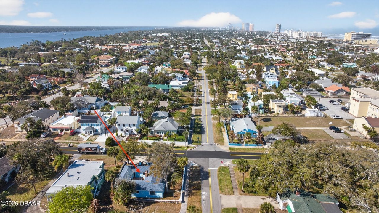 731 N Oleander Avenue, Daytona Beach, FL 32118 Photo