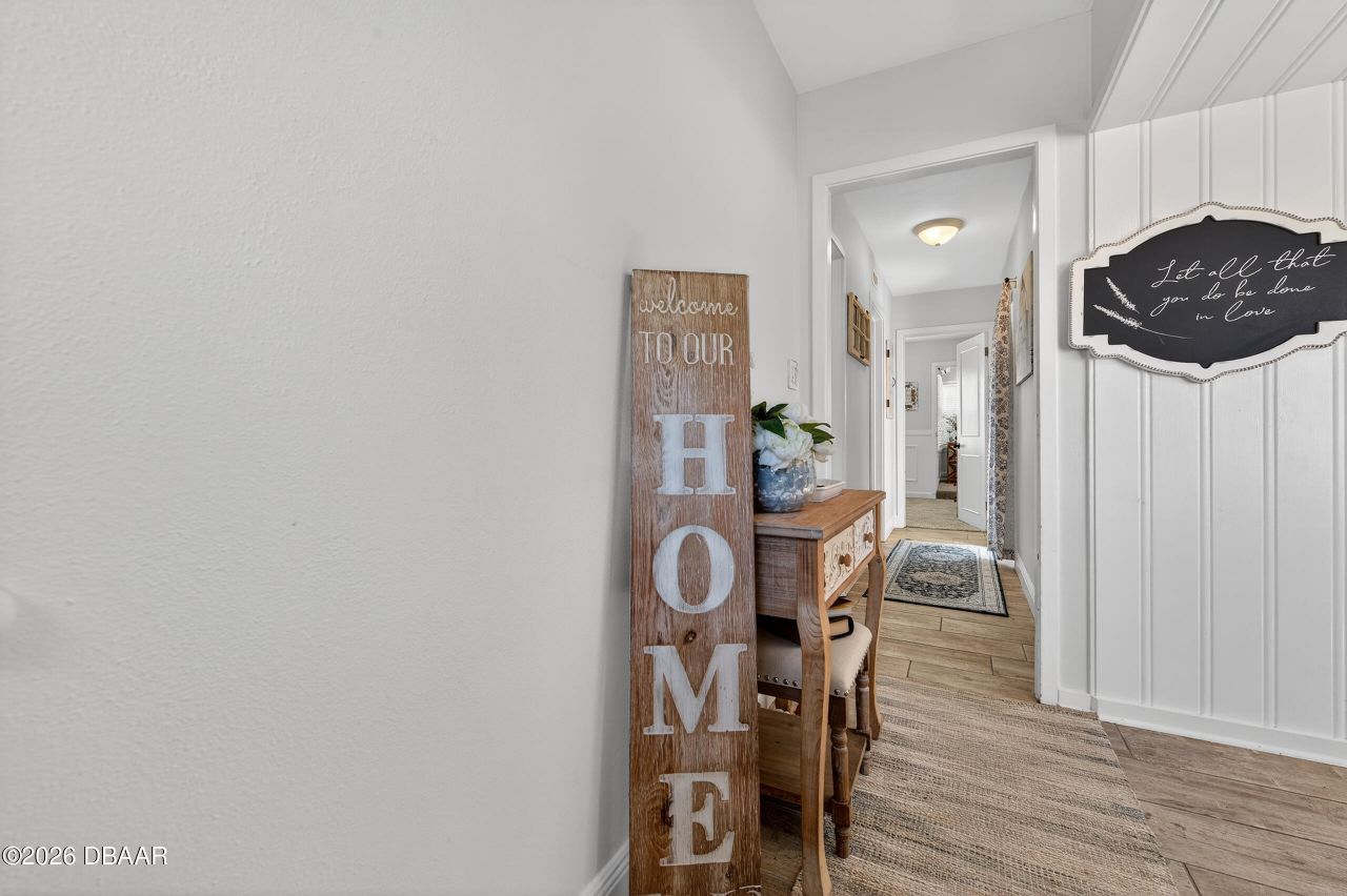 731 N Oleander Avenue, Daytona Beach, FL 32118 Photo