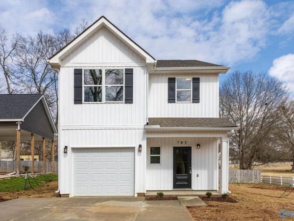 705 SE Rock Street, Hartselle, AL 35640
