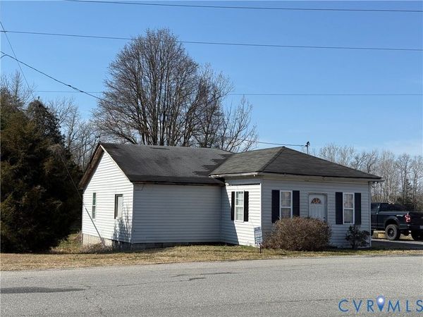 129 Cheaneys Bridge Road , Dunnsville, VA 22454