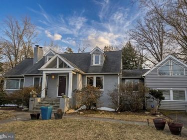 6429 DIVINE STREET , MCLEAN, VA 22101