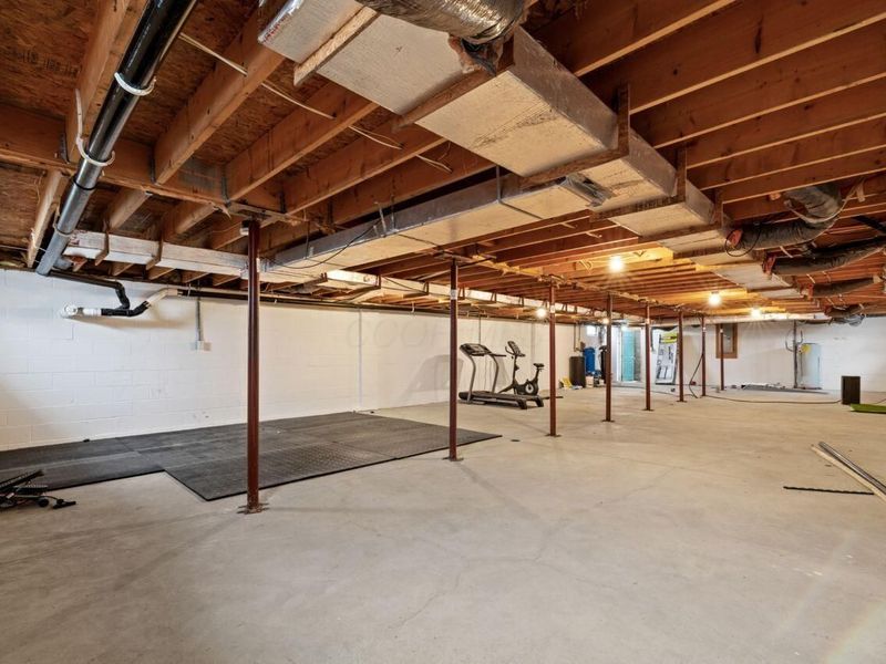 14690 West Street , Mount Sterling, OH 43143 Photo 11