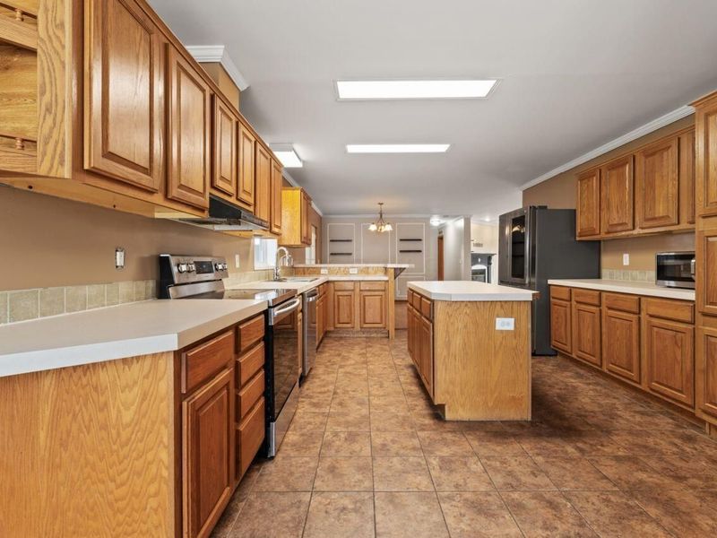 14690 West Street , Mount Sterling, OH 43143 Photo 26