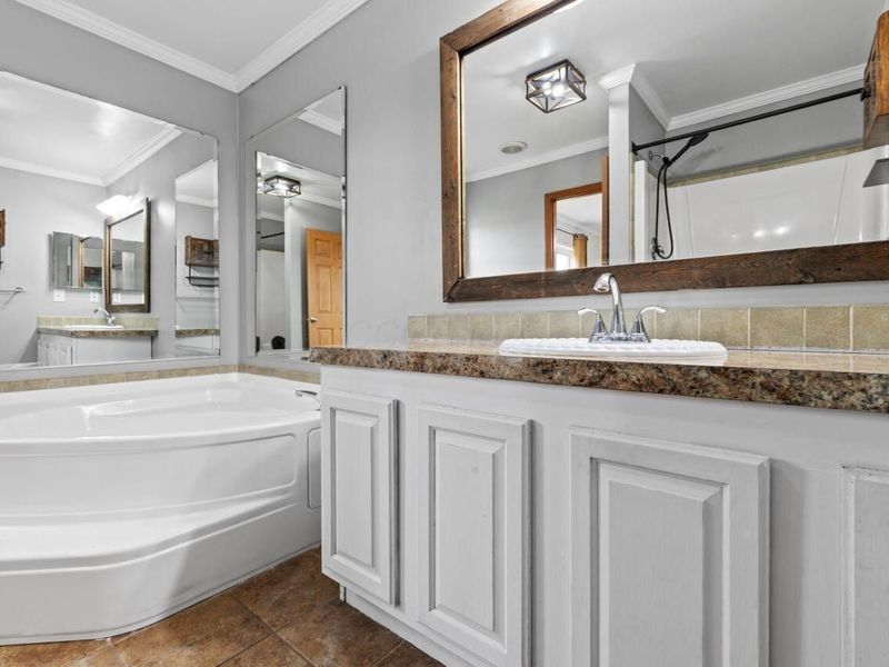 14690 West Street , Mount Sterling, OH 43143 Photo 34