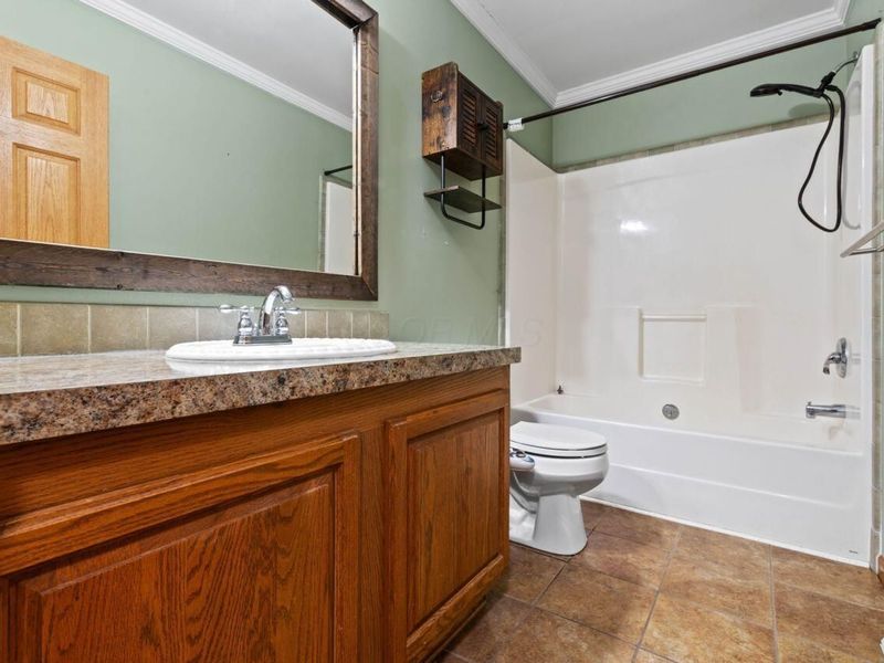 14690 West Street , Mount Sterling, OH 43143 Photo 40