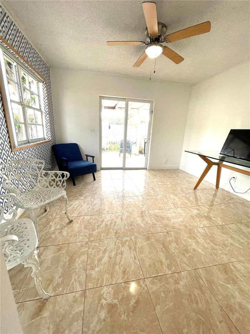 9604 NW 49th St , Sunrise, FL 33351 Photo