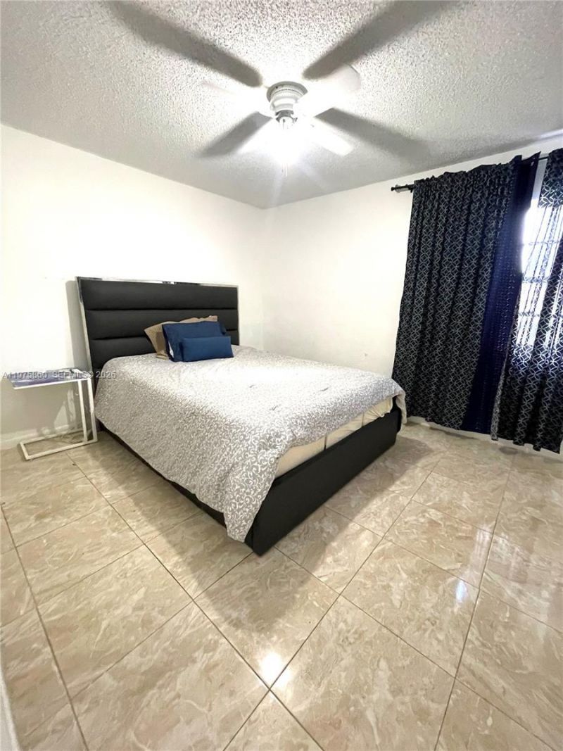 9604 NW 49th St , Sunrise, FL 33351 Photo