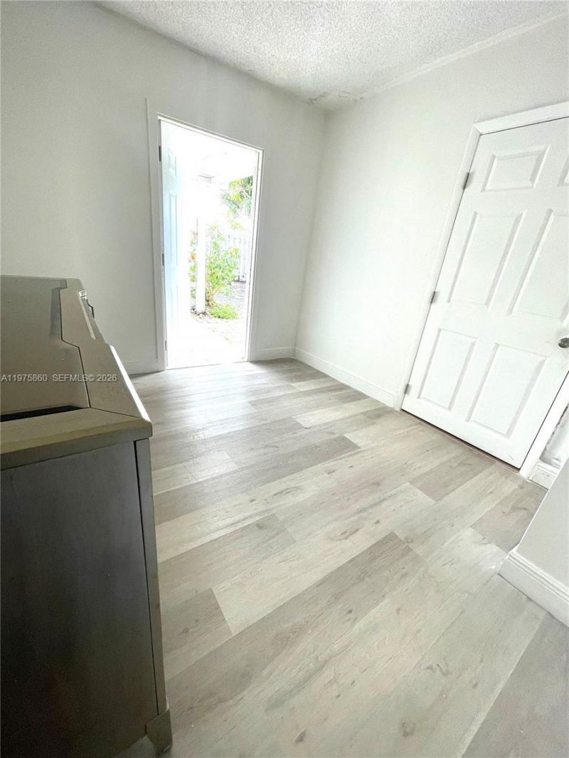 9604 NW 49th St , Sunrise, FL 33351 Photo