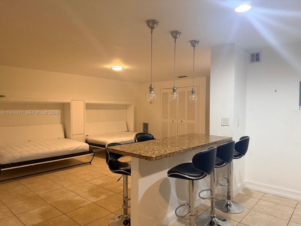 18031 Biscayne Blvd , Unit 201, Aventura, FL 33160 Photo