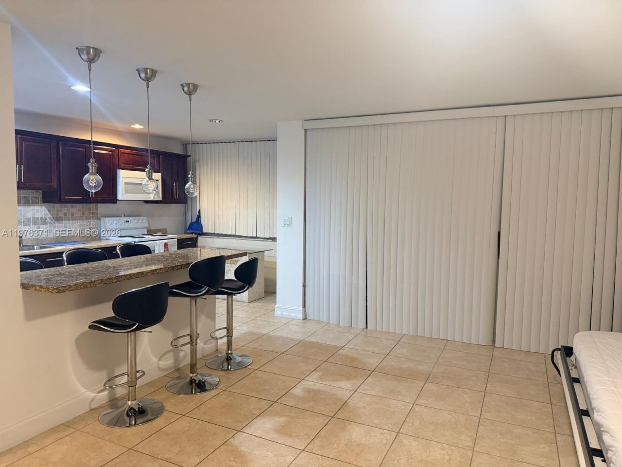 18031 Biscayne Blvd , Unit 201, Aventura, FL 33160 Photo