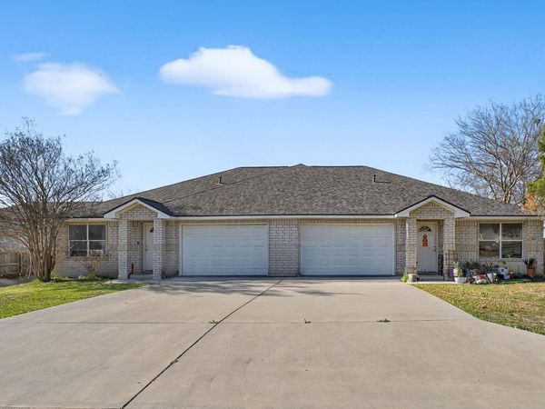 3036 & 3038 Pine Valley DR , New Braunfels, TX 78130