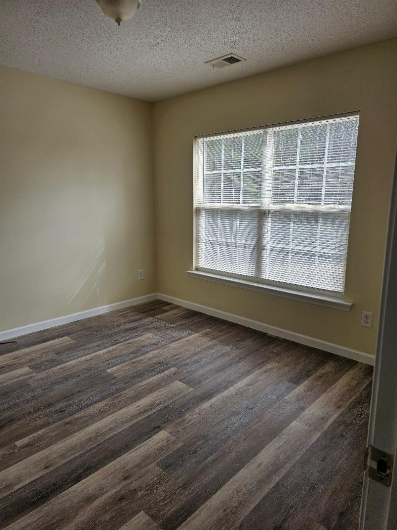 238 Everwood Court Photo 21