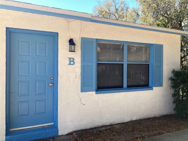 3588 MERIDEN AVENUE, Unit B, OLDSMAR, FL 34677