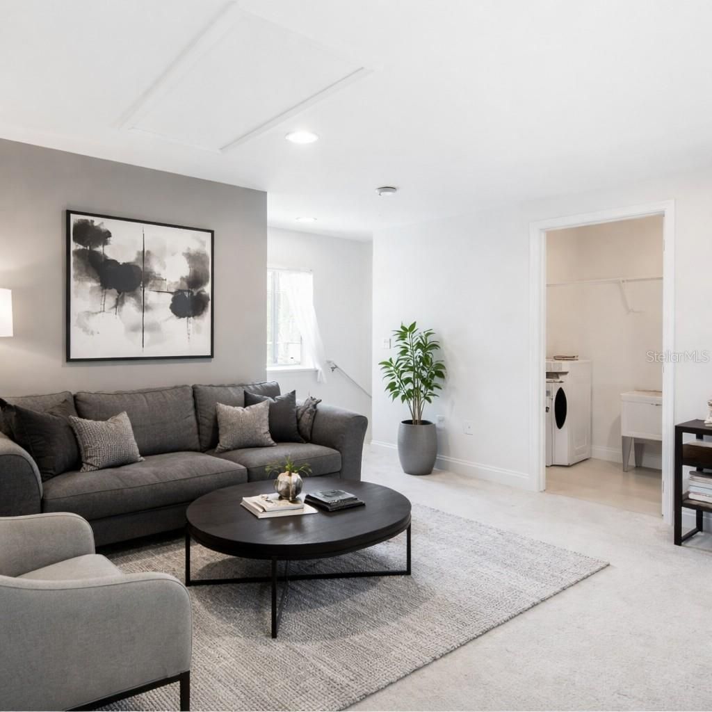 827 Dennis Avenue , Orlando, FL 32807 Photo