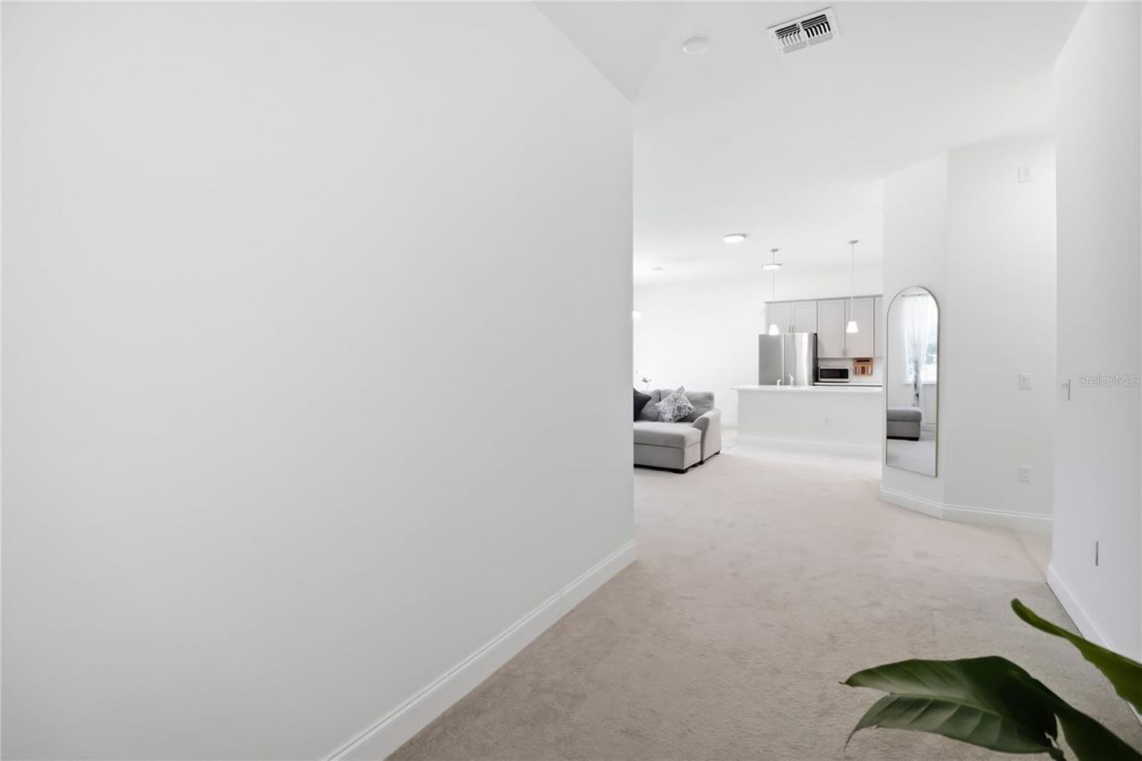 827 Dennis Avenue, Orlando, FL 32807 Photo