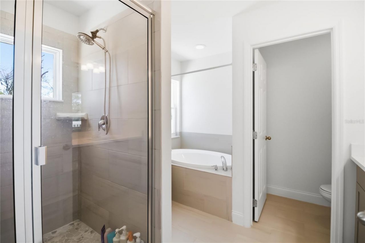 827 Dennis Avenue , Orlando, FL 32807 Photo