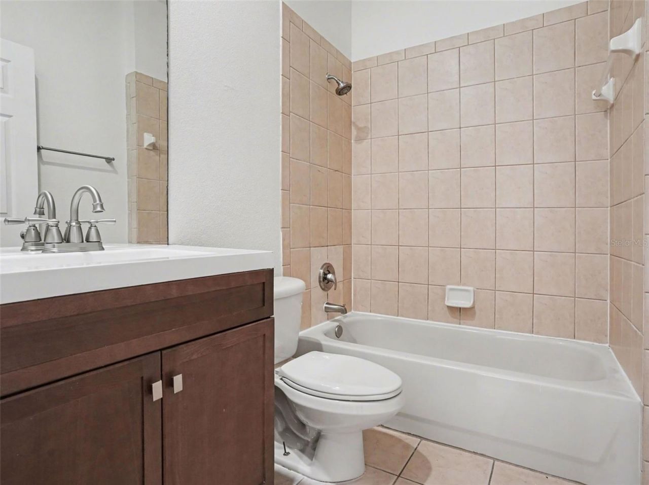 1714 Cedar Lake Drive , Orlando, FL 32824 Photo