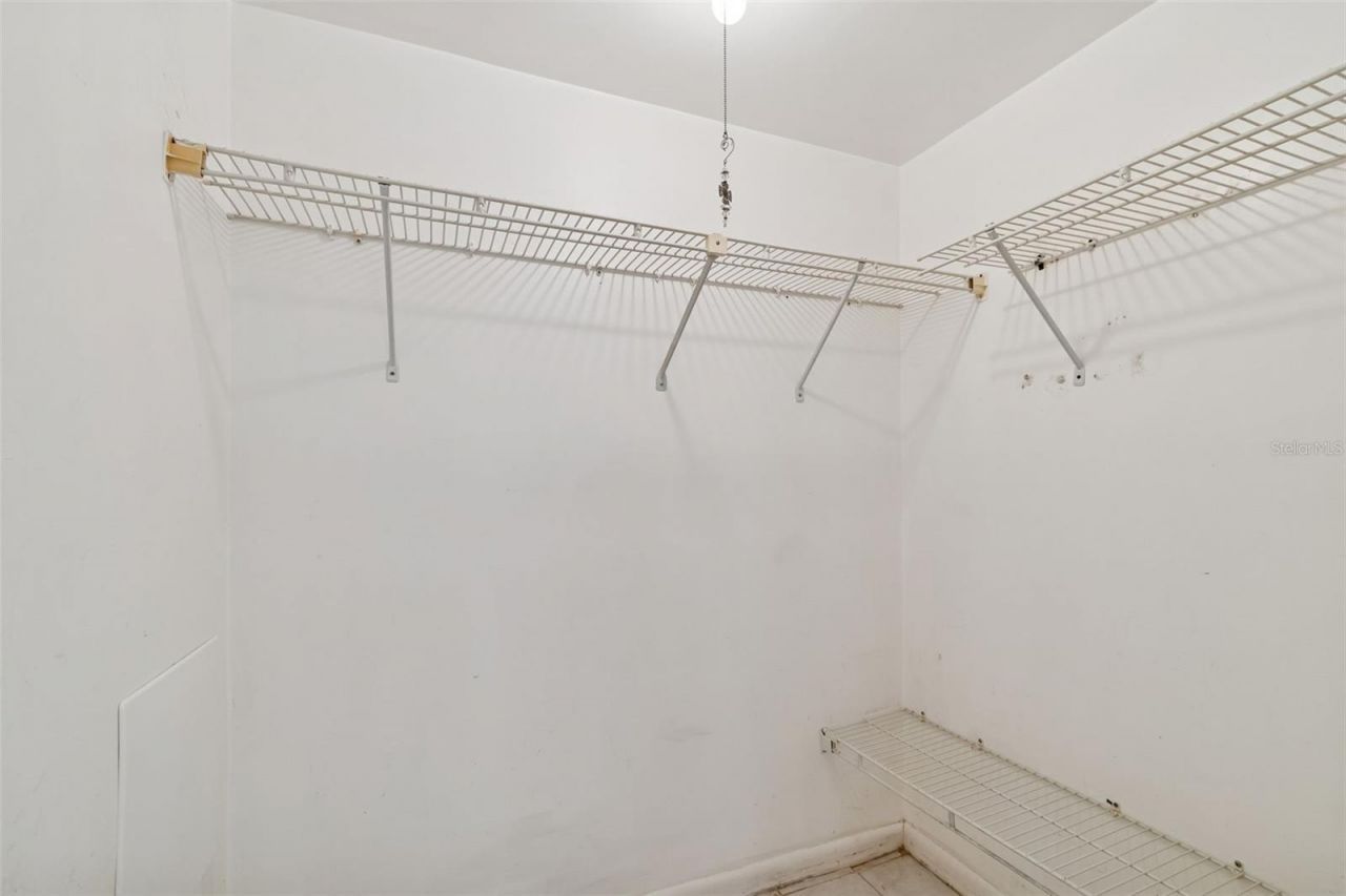 850 Village Lake Ter N, Unit 106, Saint Petersburg, FL 33716 Photo