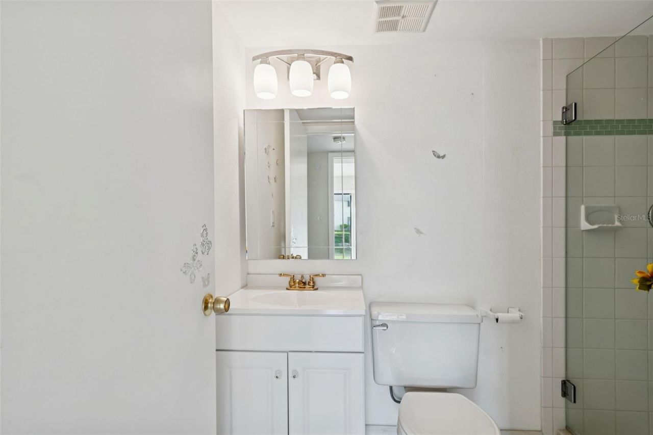 850 Village Lake Ter N, Unit 106, Saint Petersburg, FL 33716 Photo