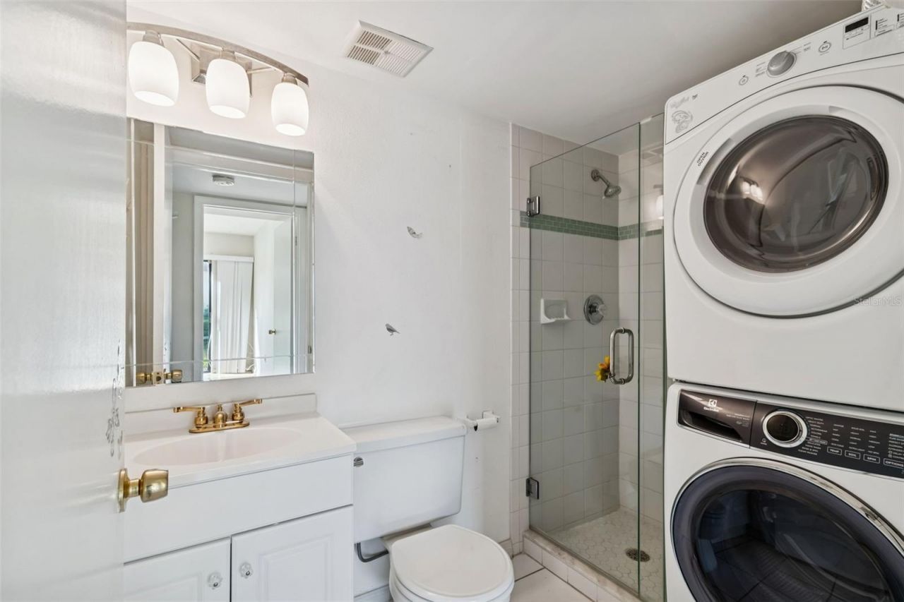 850 Village Lake Ter N, Unit 106, Saint Petersburg, FL 33716 Photo