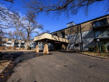 183 Little Canada Road E, Unit 310, Little Canada, MN 55117