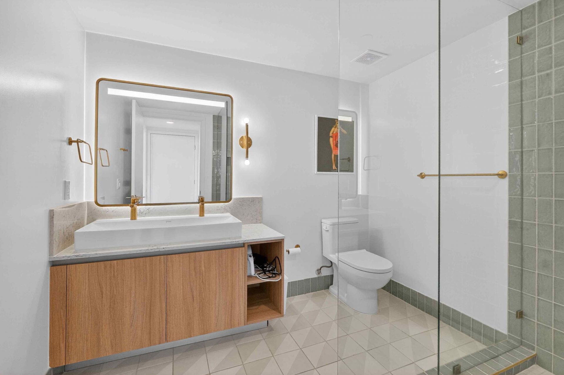 159 NE 6th Street, Unit 3905, Miami, FL 33132 Photo