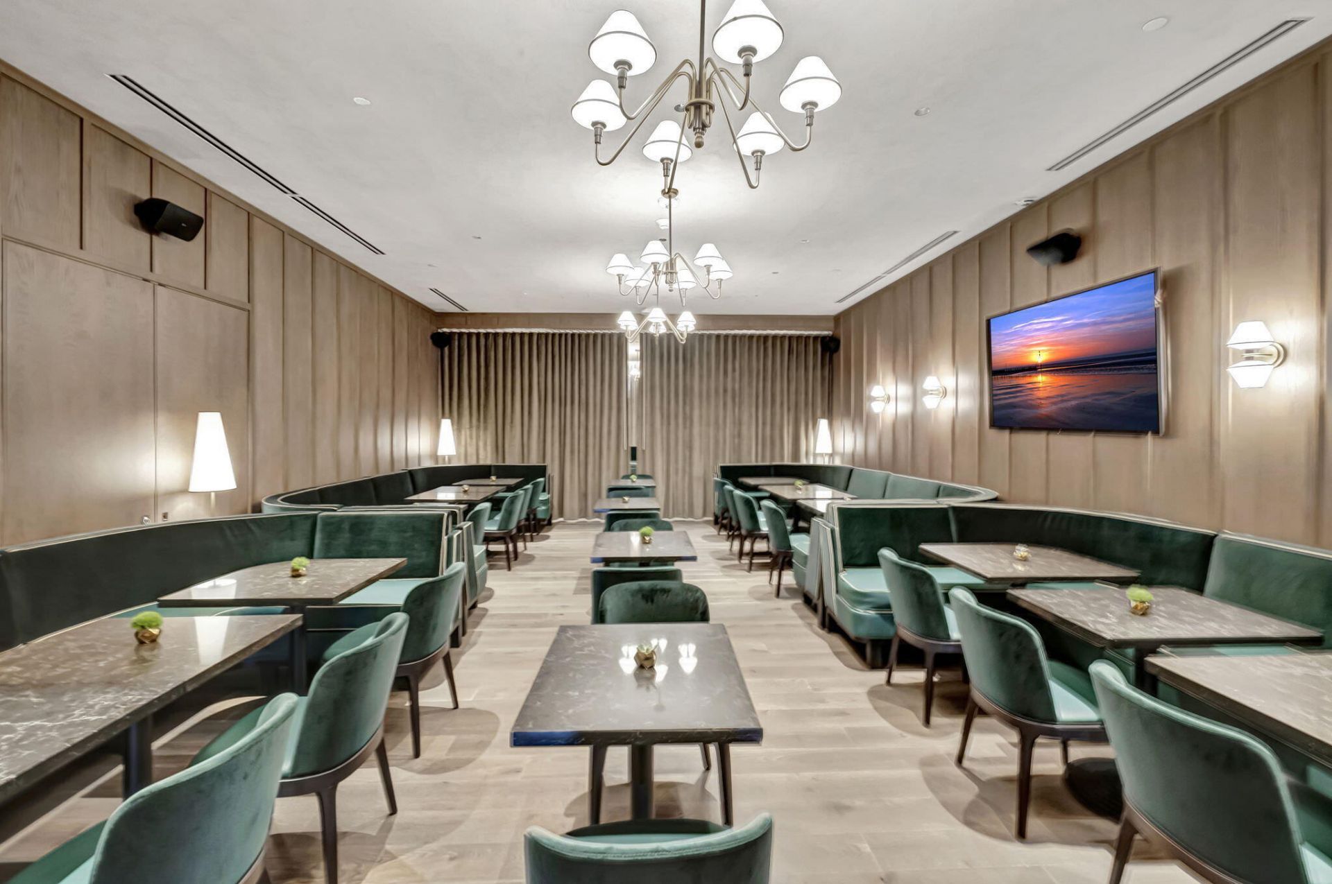 159 NE 6th Street, Unit 3905, Miami, FL 33132 Photo