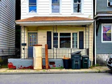 241 PEACOCK STREET , POTTSVILLE, PA 17901