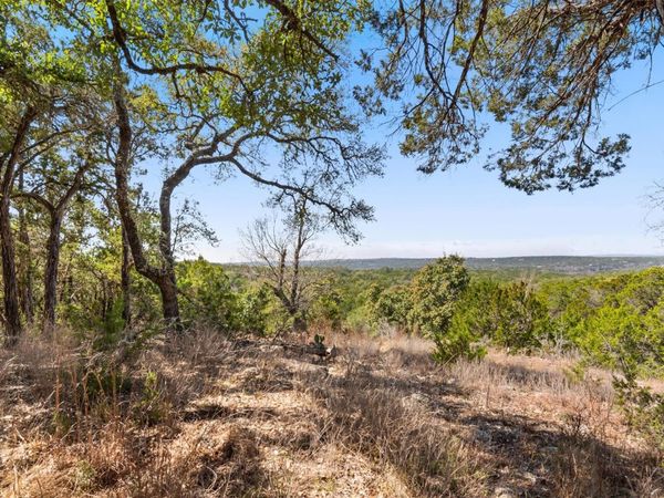 411 Circle DR , Wimberley, TX 78676