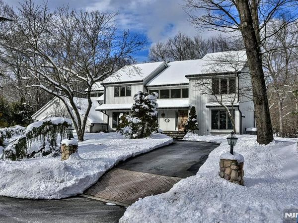 15 Gristmill Lane, Upper Saddle River, NJ 07458