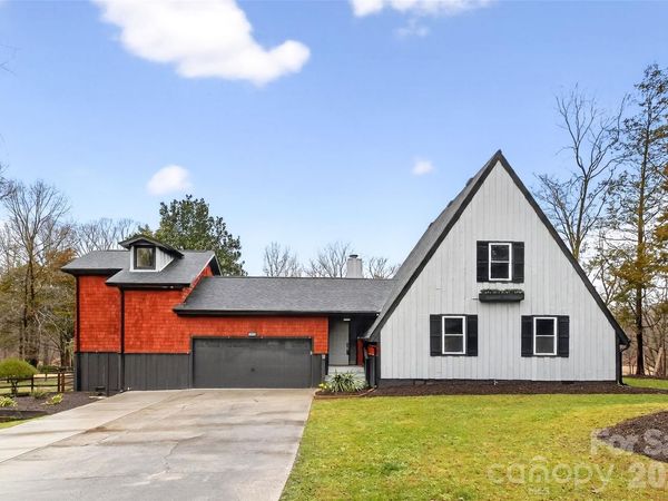 10054 Four Mile Creek Road , Charlotte, NC 28277