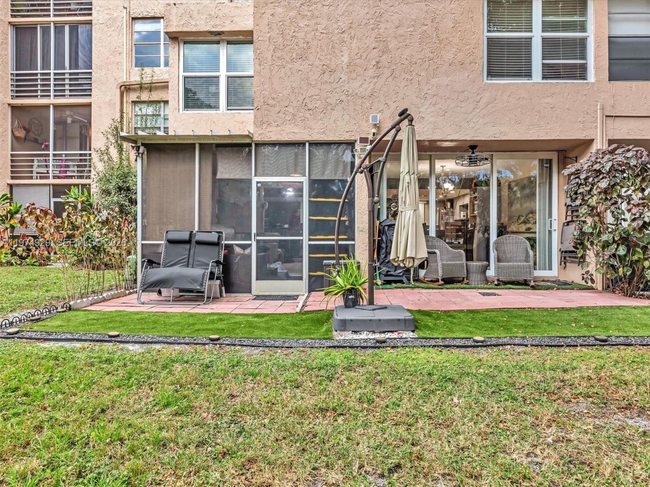 9410 Live Oak Pl , Unit 110, Davie, FL 33324 Photo