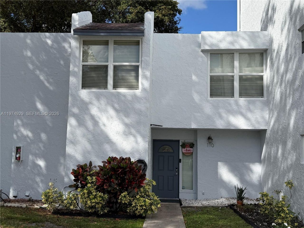 9410 Live Oak Pl, Unit 110, Davie, FL 33324 Photo