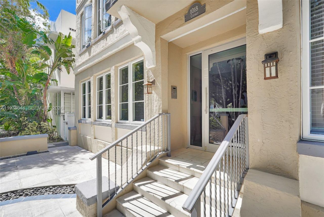 1018 Meridian Ave , Unit 1, Miami Beach, FL 33139 Photo