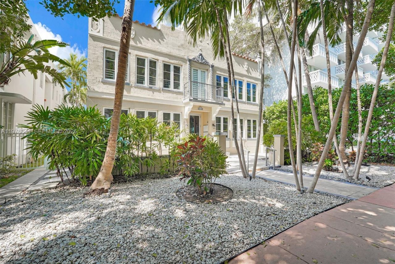 1018 Meridian Ave , Unit 1, Miami Beach, FL 33139 Photo