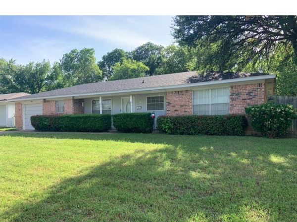 3605 Wendell Drive, North Richland Hills, TX 76117