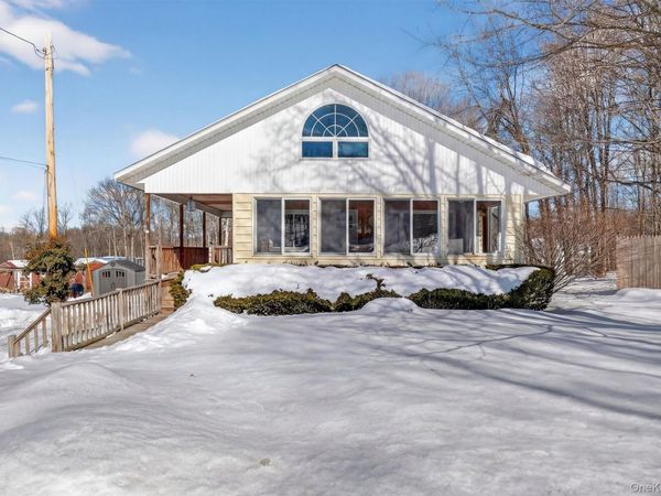 396 Crescent Avenue , Highland, NY 12528