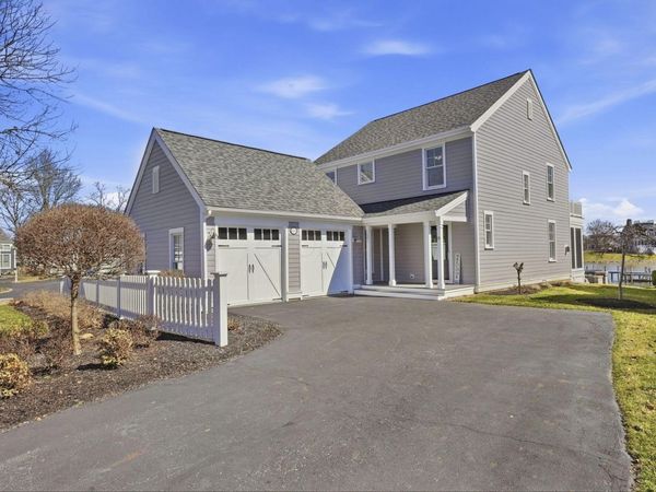 15190 Shoreline Drive , Thornville, OH 43076