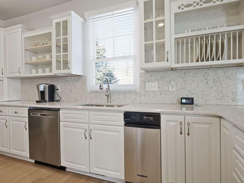 15190 Shoreline Drive , Thornville, OH 43076 Photo 12