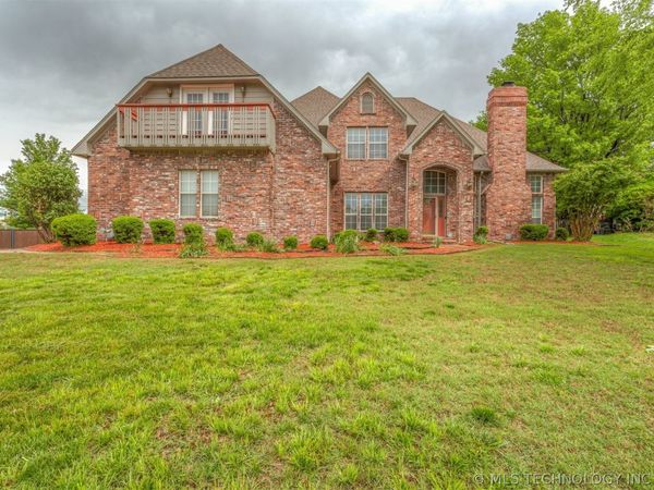 13303 E 95th Place N, Owasso, OK 74055