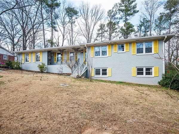 3207 Laura Lane, Lithia Springs, GA 30122